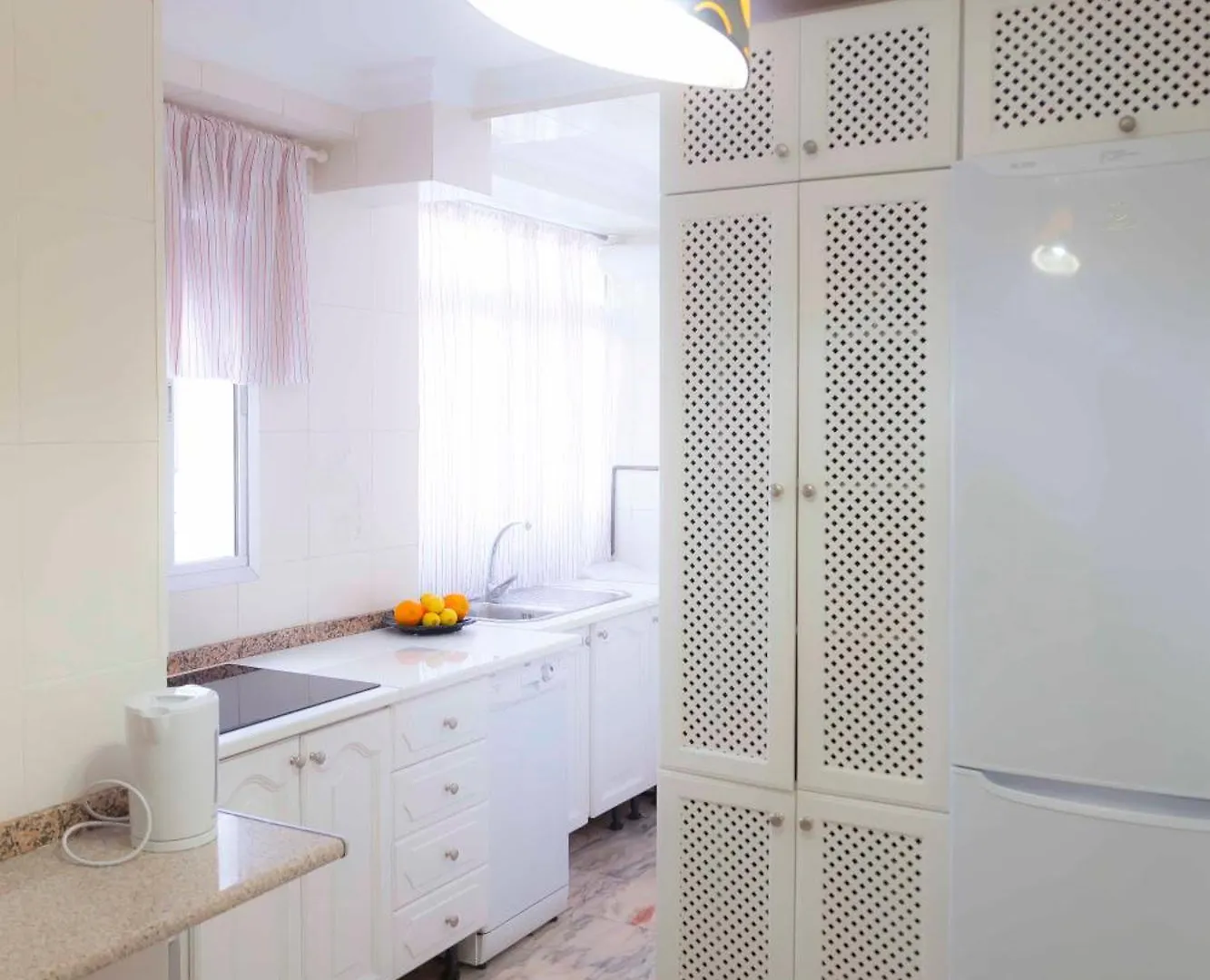 Sje - Shiny Apartment Close To The River Seville 0*,