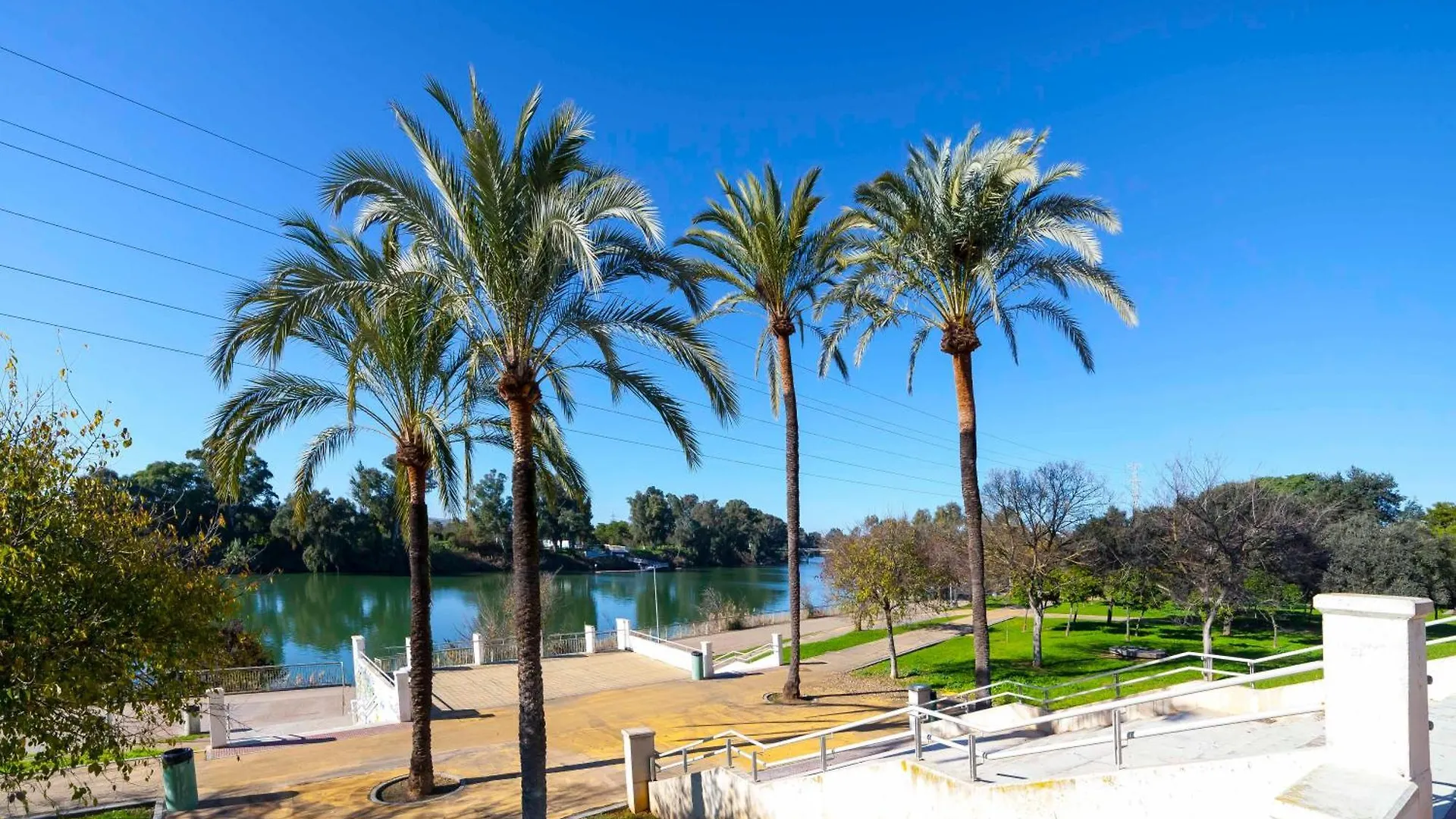 Sje - Shiny Apartment Close To The River Seville