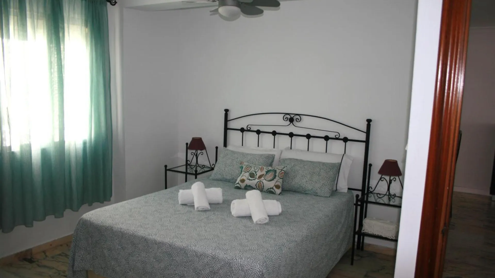 Sje - Shiny Apartment Close To The River Seville 0*,  Spain